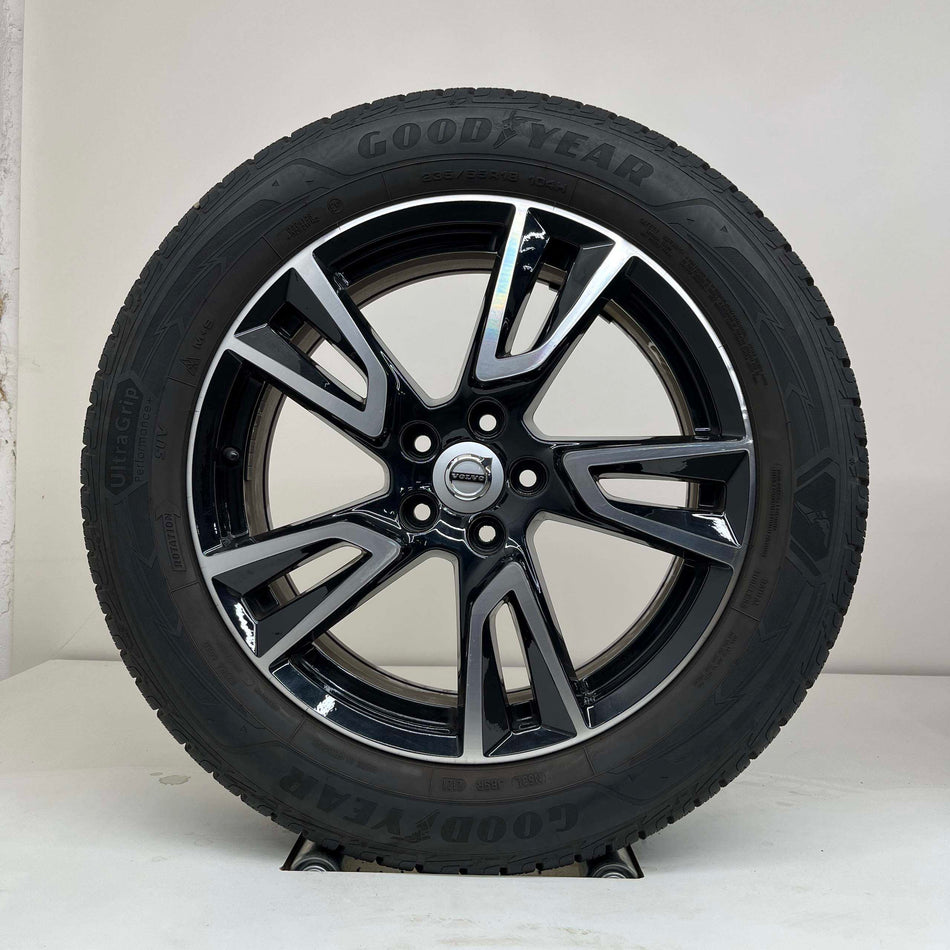 Volvo XC40 - 18 inch
