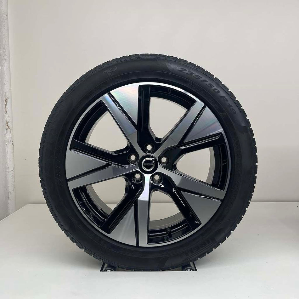 Volvo XC40 - 19 inch