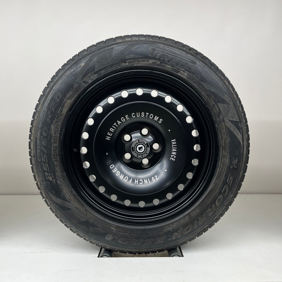 Land Rover Defender - 20 inch