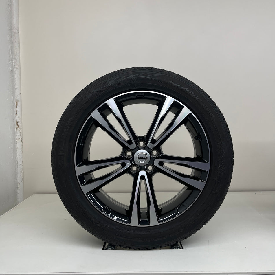 Volvo XC40 - 19 inch