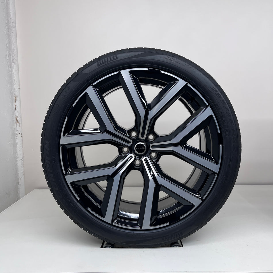 Volvo EX90 - 22 inch