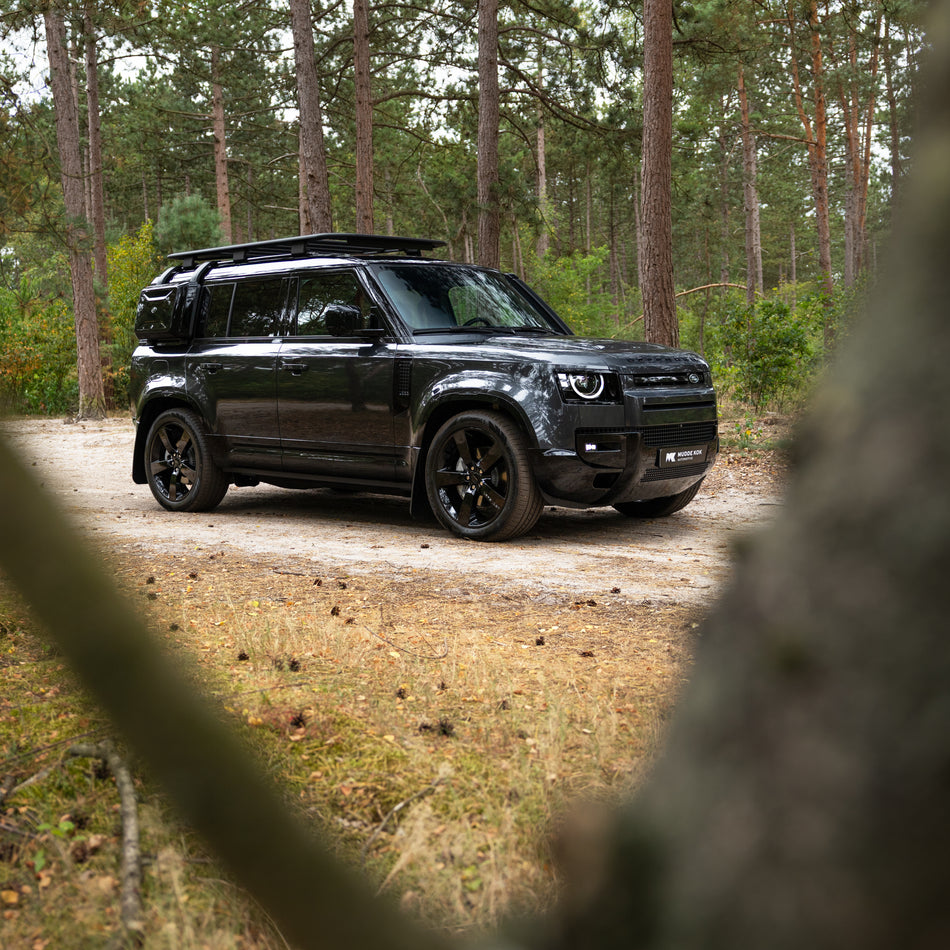 Land Rover Defender EXPLORER PACK 110