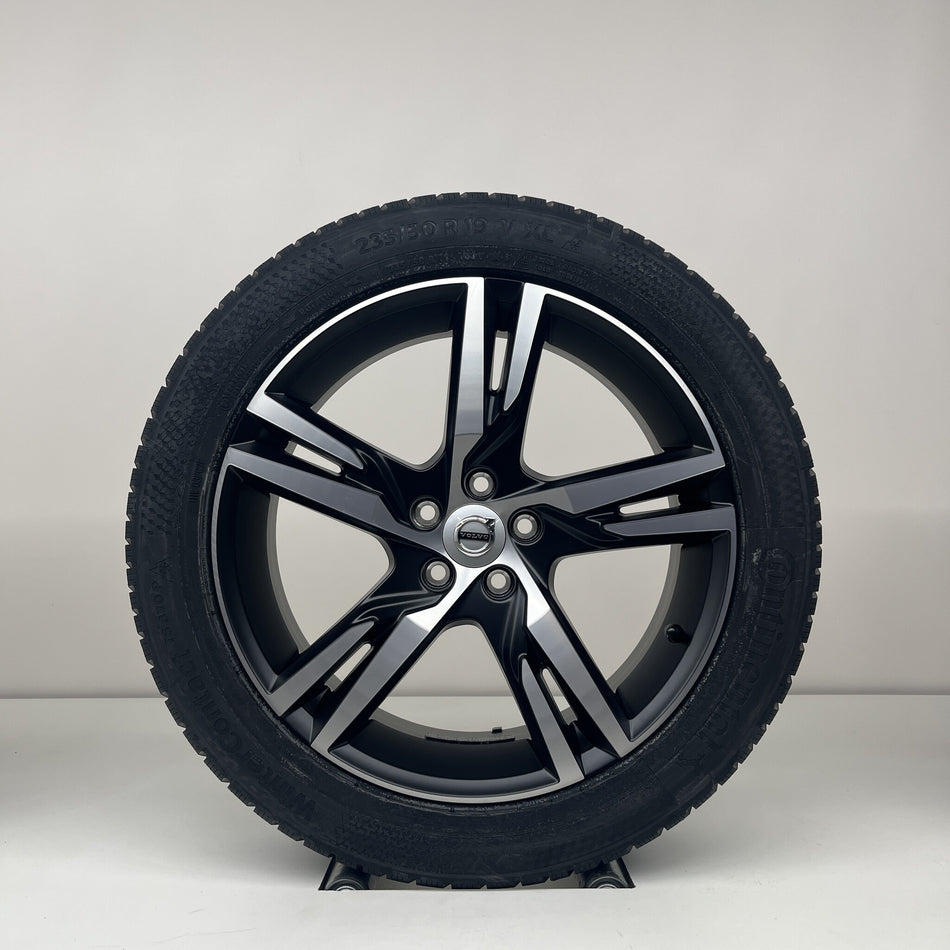 Volvo XC40 - 19 inch